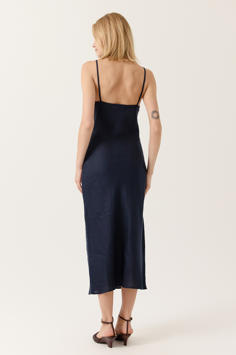 VESTIDO LARGO CEDRANE COLOR AZUL MARINO 1